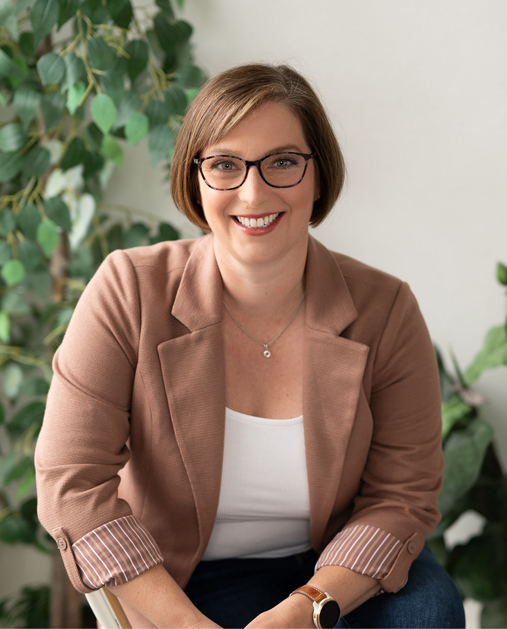 Artboard 4 Portrait of Amy Groshong-Walls, founder of Thimbleberry financial